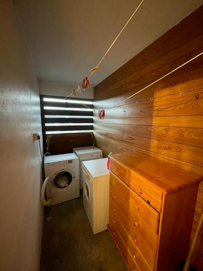 Bishop'S Gate Apartment Londonderry Bagian luar foto