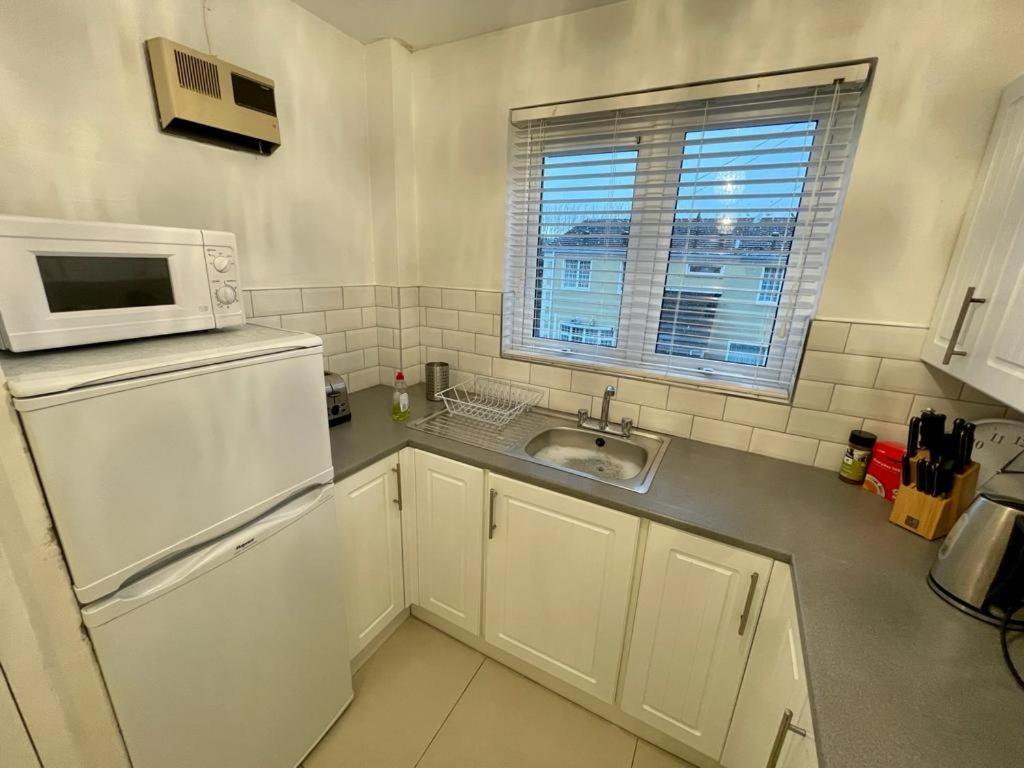 Bishop'S Gate Apartment Londonderry Bagian luar foto