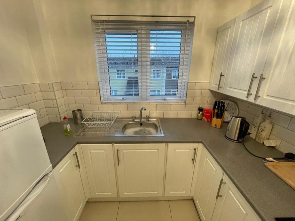 Bishop'S Gate Apartment Londonderry Bagian luar foto